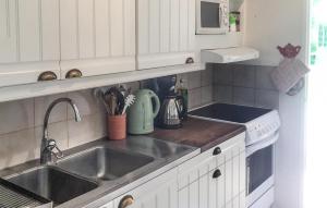 Gorgeous Home In Åkersberga With Sauna