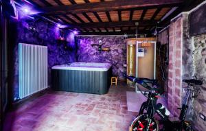 Nice Apartment In Castiglione Dorcia