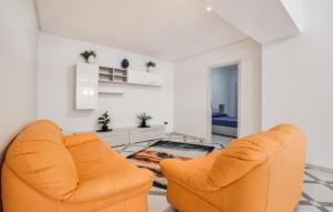 Lovely Apartment In Casteldaccia