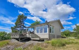 4 Bedroom Stunning Home In Stathelle - Sannidal