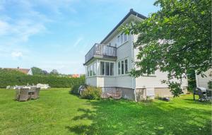 2 Bedroom Stunning Apartment In Tjøme