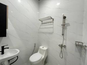 Penuin Guest House Gaia 09 Batam