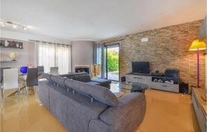 Stunning Apartment In S Croce Camerina Rg