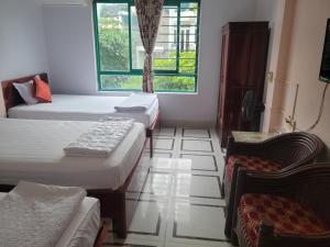 Phòng 4 Người (Quadruple Room)