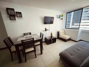 Bellini Puerto Santa Ana Suite Con Vista Al Río