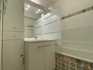 Appartement 3 pièces 6 personnes, accès direct pistes, proche télécabine et commerces - FR-1-265-198