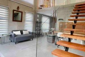 Cozy Romantic Loft with private Onsen