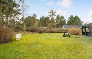 Pet Friendly Home In Rødby With Kitchen