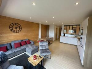 Appartements Appartement T3 confortable avec 2 chambres, parking, proche pistes - FR-1-787-1 : photos des chambres