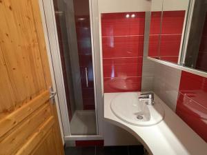 Appartements Appartement duplex avec vue, parking et Wifi - FR-1-787-6 : photos des chambres