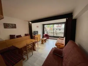 Charmant studio au coeur de la station, balçon exposé, idéal pour 4 personnes - FR-1-787-7 - 米拉