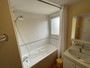 Appartement spacieux avec animaux admis et parking gratuit - FR-1-787-18