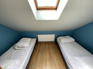 Duplex rénové 2 chambres, proche pistes, navette et gare, avec wifi et équipements complets - FR-1-787-4