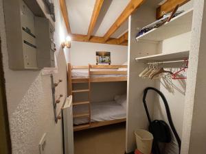 Appartements Studio cosy face aux pistes avec mezzanine et navette gratuite - FR-1-787-39 : photos des chambres