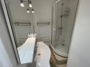 Appartements Studio 4 Pers. au Centre de la Station avec Wifi et Animaux Admis - FR-1-787-73 : photos des chambres