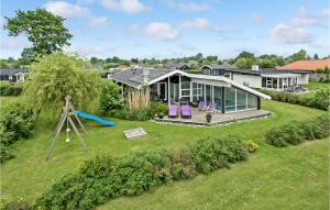 Awesome Home In Juelsminde With Sauna