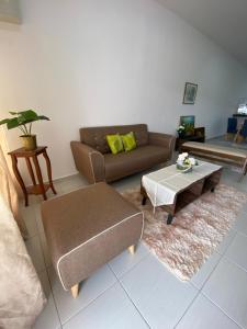 Islamic Homestay D Marina