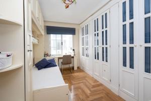 PUSHE Granada Plaza Menorca Art & Tradition