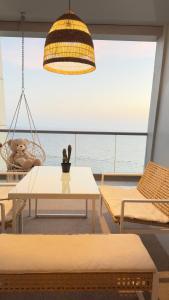 شقة فاخرة بإطلالة بحرية كاملة