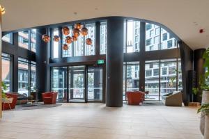 Wyndel Apartments One Bedroom Mel883Col210S