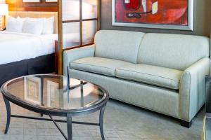 Luxury MGM Studio with View & Amenities