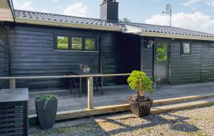 3 Bedroom Amazing Home In Dronningmølle