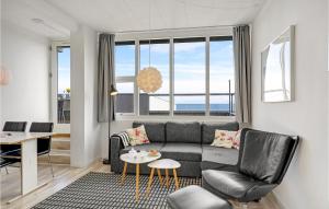 2 Bedroom Nice Apartment In Allinge