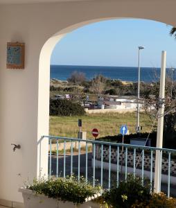trilo superior con terrazzo vista mare a pescoluse