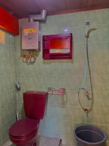 Swindo Homestay 77, Room 1