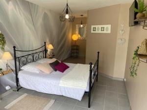Sejours a la campagne Cottage a la campagne avec piscine et SPA : photos des chambres