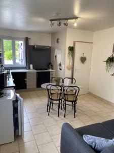 Sejours a la campagne Cottage a la campagne avec piscine et SPA : photos des chambres