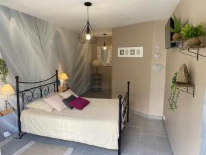 Sejours a la campagne Cottage a la campagne avec piscine et SPA : photos des chambres