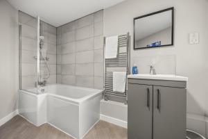 Buzzing Brighton Apartment 2 By My Getaways