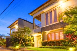 Serena 2 BR Pool Villa JU55