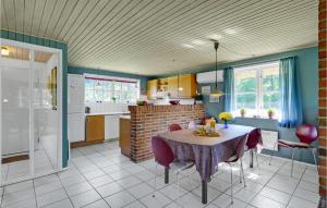 Holiday Home Gl Mælkevej Iv