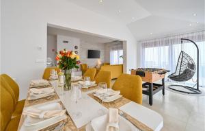 3 Bedroom Cozy Home In Vinica