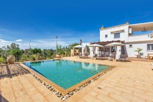 Tenuta La Cornola by BarbarHouse