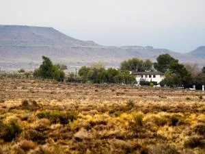 Dellville Country House & Cottages - Loxton