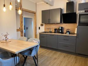 Two-Bedroom Apartment room in Kleines Berghaus