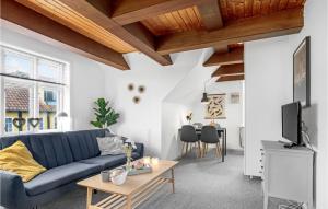 Lovely Apartment In Allinge With Wifi