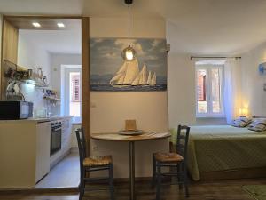 FRITULA - Studio Apartment