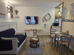 FRITULA - Studio Apartment