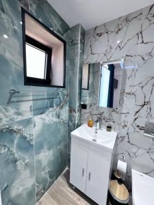 Central studios apartments