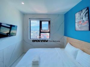 Ocean view sunrise at My Khe