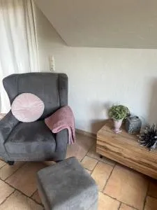 Chez Ellie- Ferienwohnung Nähe Nürburgring, Rhein, Ahr, Eifel - Hohenleimbach