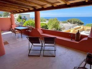 Casa Nica, giardino e vista mare