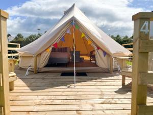 Greystones Glamping - Tent 4