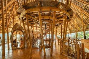 Sunrise House 3bd Bamboo Villa Pool