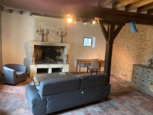 Maisons de vacances La frelonniere : Maison 3 Chambres