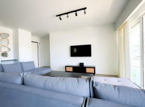 Mairyloy city luxury apartment